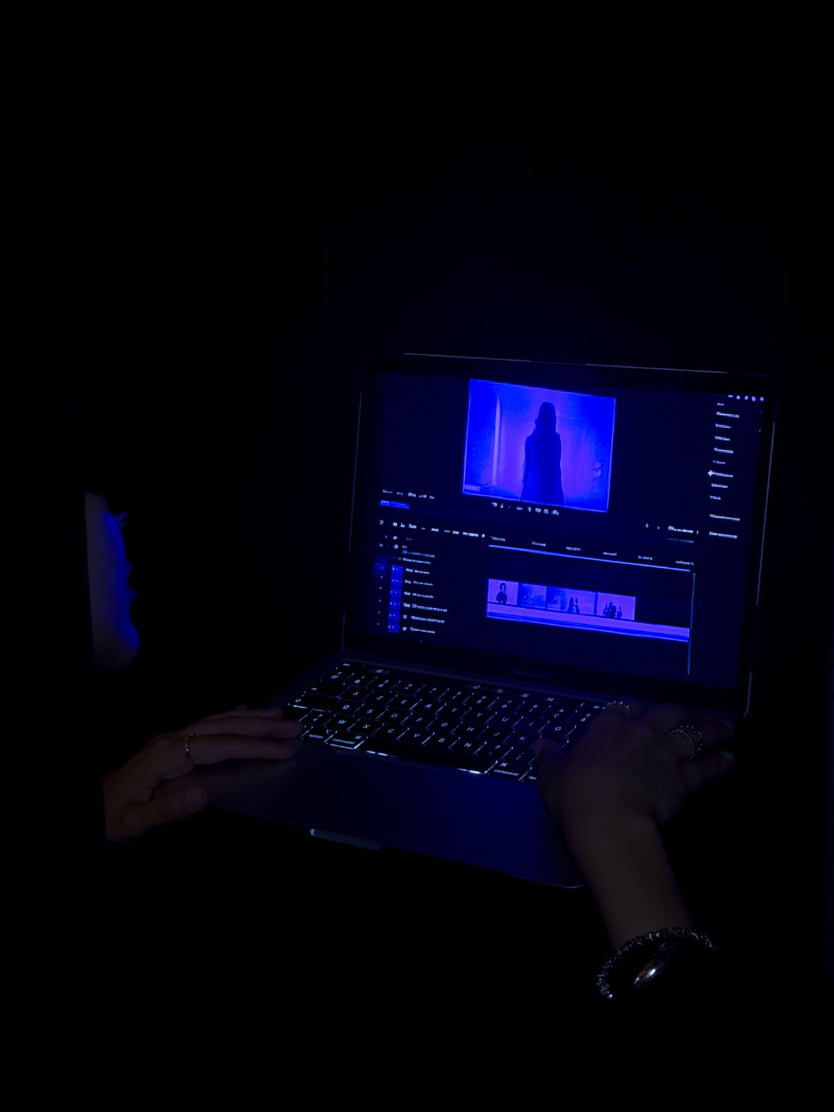 Le pouvoir des teasers vidéos : Comment capturer l'attention en moins de 3 secondes